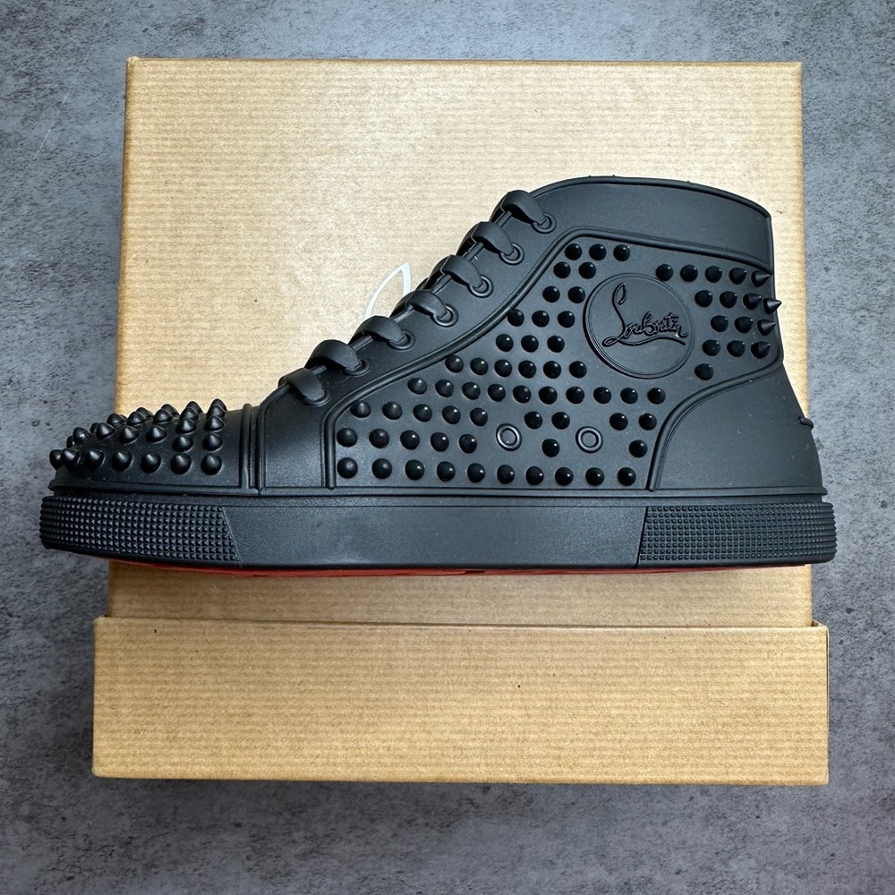 Christian Louboutin Loubitoy Luxury Dog Toy - Picture 5 of 10